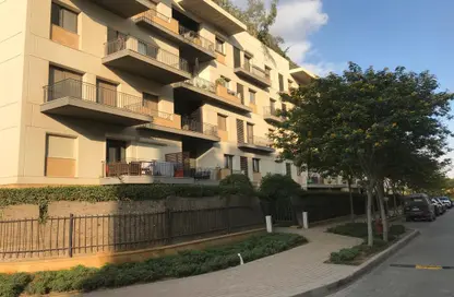 Apartment - 3 Bedrooms - 2 Bathrooms for sale in Eastown - 5th Settlement Compounds - The 5th Settlement - New Cairo City - Cairo