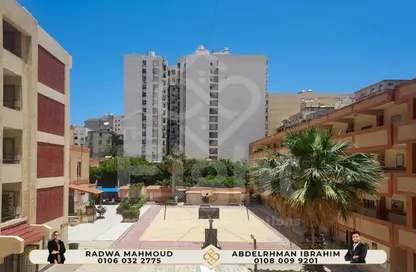 شقة - 3 غرف نوم - 2 حمامات للبيع في شارع عبد الحميد العبادي - رشدي - حي شرق - الاسكندرية