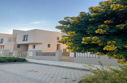 Townhouse - 3 Bedrooms - 3 Bathrooms for sale in New Giza - Cairo Alexandria Desert Road - 6 October City - Giza