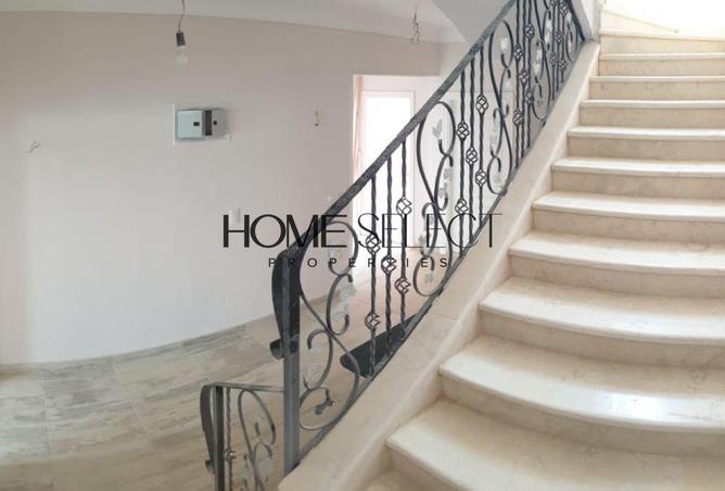 8372391 - Property Image 2