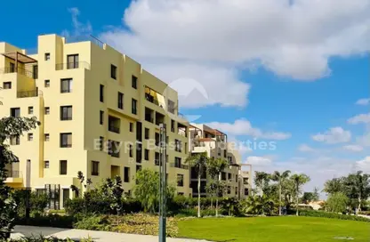 Duplex - 5 Bedrooms - 6 Bathrooms for sale in O West - 6 October Compounds - 6 October City - Giza