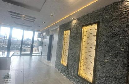 Apartment - 2 Bedrooms - 1 Bathroom for rent in Zahraa Al Maadi St. - Degla - Hay El Maadi - Cairo