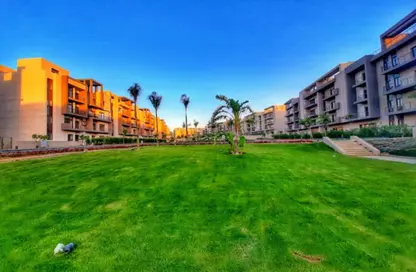 Apartment - 3 Bedrooms - 3 Bathrooms for sale in Moon Residences - Fifth Square - The 5th Settlement - New Cairo City - Cairo