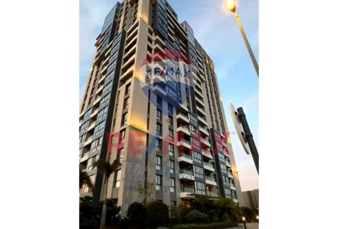 8318000 - صورة العقار 2