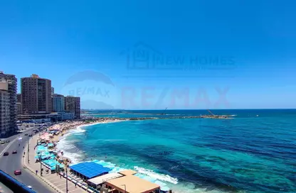 Apartment - 2 Bedrooms - 2 Bathrooms for sale in El Gaish Road - Sidi Beshr - Hay Awal El Montazah - Alexandria