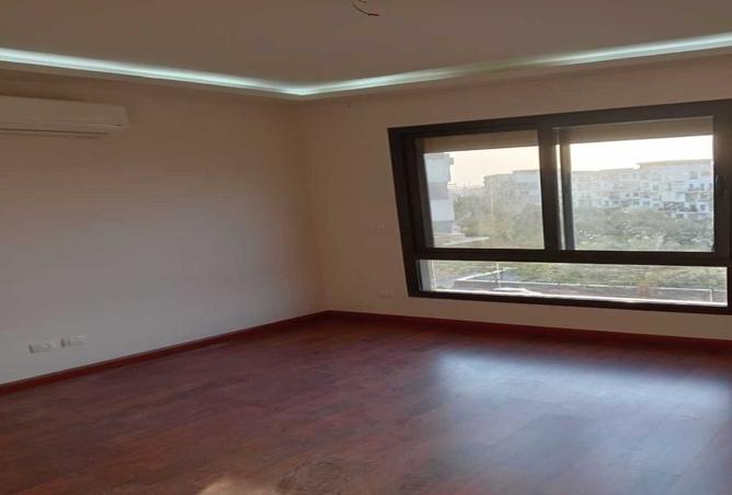 8182956 - Property Image 2