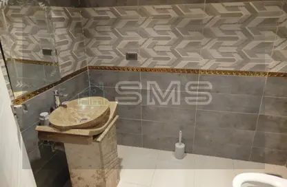 Apartment - 3 Bedrooms - 3 Bathrooms for rent in West Golf - El Katameya Compounds - El Katameya - New Cairo City - Cairo