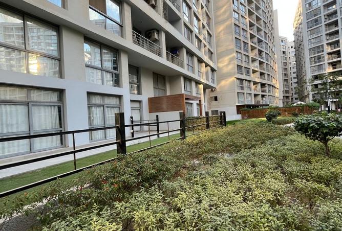 8042192 - Property Image 2