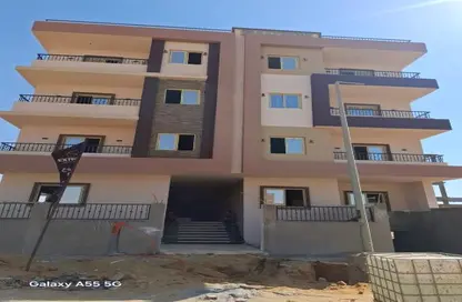 Apartment - 3 Bedrooms - 3 Bathrooms for sale in Bait Alwatan - The 5th Settlement - New Cairo City - Cairo
