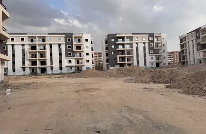 Apartment - 3 Bedrooms - 2 Bathrooms for sale in Isola Sheraton - El Saaqah St. - Sheraton Al Matar - El Nozha - Cairo