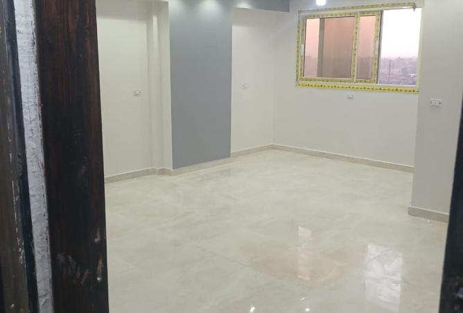 8009235 - Property Image 3