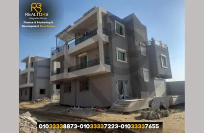 Villa - 4 Bedrooms - 4 Bathrooms for sale in Waslet Dahshur Road - Green Belt - 6 October City - Giza