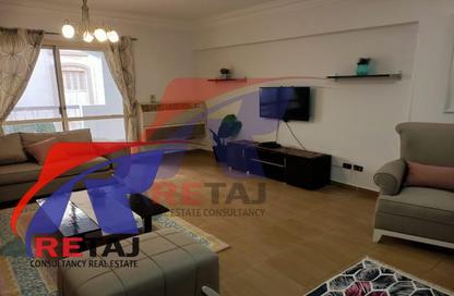 Apartment - 2 Bedrooms - 2 Bathrooms for rent in Hosny Othman St. - Al Sefarat District - Nasr City - Cairo