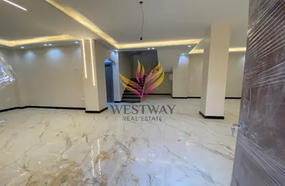 Duplex - 3 Bedrooms - 3 Bathrooms for rent in Palm Villa - Al Wahat Road - 6 October City - Giza