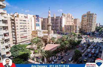 شقة - 4 غرف نوم - 2 حمامات للبيع في شارع البرت الاول - سموحة - حي شرق - الاسكندرية