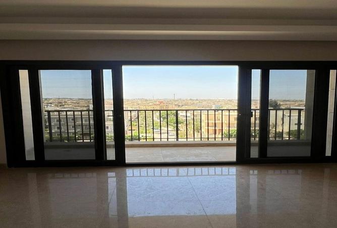 8451200 - Property Image 3