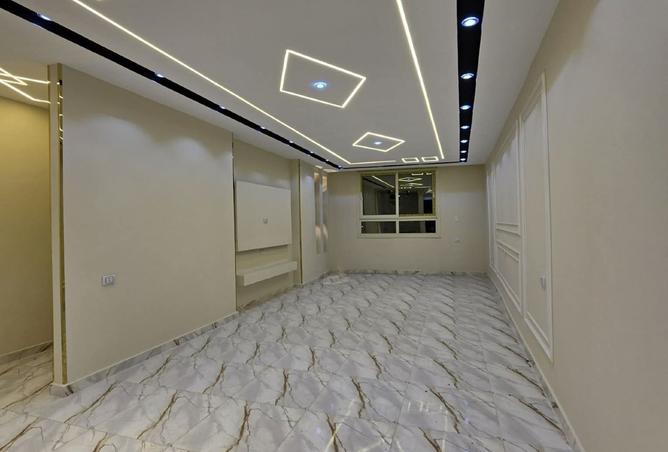 8020953 - Property Image 3