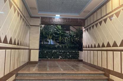 Apartment - 2 Bedrooms - 1 Bathroom for sale in 10th Zone - Nasr City - Cairo