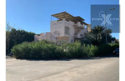 Villa - 3 Bedrooms - 4 Bathrooms for sale in Yasmine District - 14th District - Sheikh Zayed City - Giza