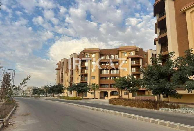 8250488 - Property Image 3