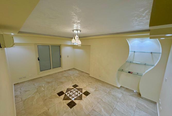 8109007 - Property Image 2