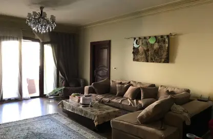 Villa - 7 Bedrooms - 5 Bathrooms for sale in Area B - Ganoob El Acadimia - New Cairo City - Cairo