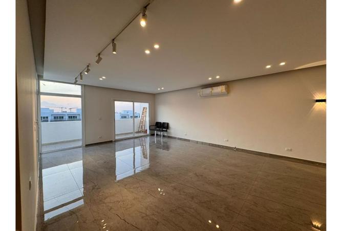 8431750 - Property Main Image