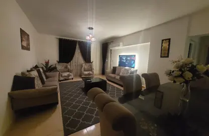 Apartment - 2 Bedrooms - 1 Bathroom for rent in Ahmed Orabi St. - Rehab City Forth Phase - Al Rehab - New Cairo City - Cairo