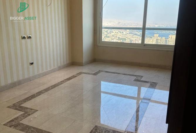 8504072 - Property Image 3