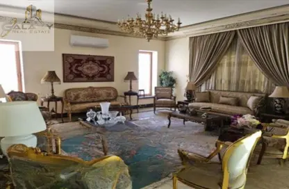 Villa - 7+ Bedrooms - 7+ Bathrooms for sale in Al Narges 4 - Al Narges - New Cairo City - Cairo