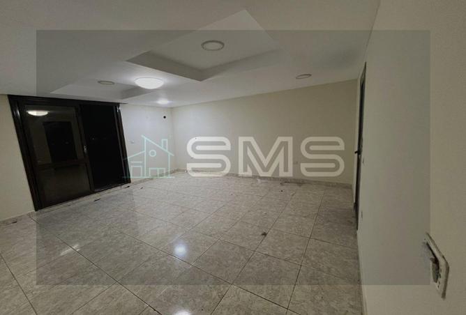 8166153 - Property Main Image