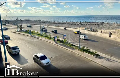شقة - 2 غرف نوم - 2 حمامات للايجار في طريق الجيش - ميامي - حي اول المنتزة - الاسكندرية
