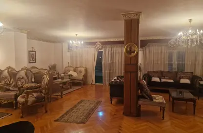 شقة - 3 غرف نوم - 3 حمامات للبيع في ميدان عثمان بن عفان - ميدان تريومف - النزهة - القاهرة