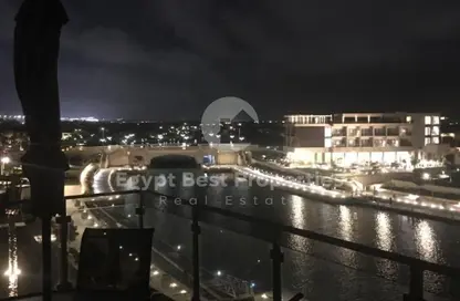 منزل مزدوج - 5 غرف نوم - 5 حمامات للبيع في مراسي - سيدي عبد الرحمن - الساحل الشمالي