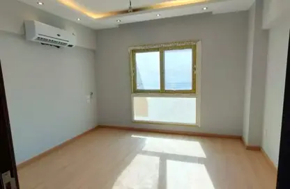 Apartment - 3 Bedrooms - 2 Bathrooms for sale in Mountain View iCity - 5th Settlement Compounds - The 5th Settlement - New Cairo City - Cairo