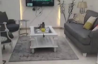 شقة - 2 غرف نوم - 2 حمامات للبيع في ميدان لبنان - المهندسين - الجيزة
