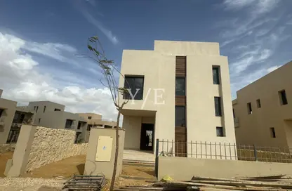 Villa - 3 Bedrooms - 4 Bathrooms for sale in O West - 6 October Compounds - 6 October City - Giza