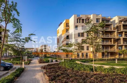 Penthouse - 3 Bedrooms - 5 Bathrooms for sale in Eastown - 5th Settlement Compounds - The 5th Settlement - New Cairo City - Cairo