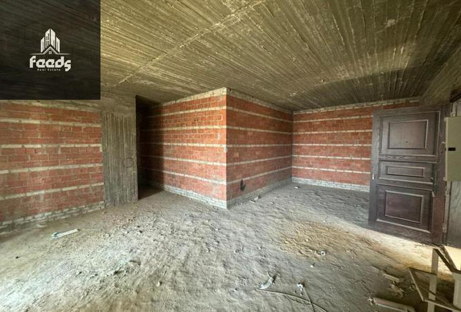 8389815 - Property Image 2