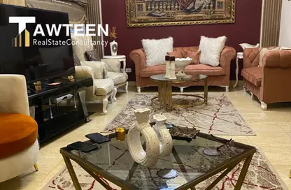 Villa - 5 Bedrooms - 4 Bathrooms for rent in El Rehab Extension - Al Rehab - New Cairo City - Cairo