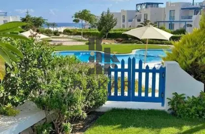 Chalet - 2 Bedrooms - 2 Bathrooms for sale in Mountain View - Ras Al Hekma - North Coast