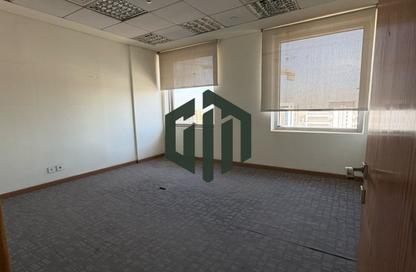 مساحات مكتبية - استوديو - 1 حمام للايجار في شارع مجمع البنوك - شارع التسعين الجنوبي - التجمع الخامس - مدينة القاهرة الجديدة - القاهرة