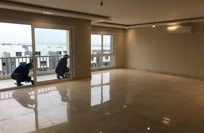 شقة - 4 غرف نوم - 3 حمامات للايجار في ذا ريزيدنسز - هايد بارك - مدينة القاهرة الجديدة - القاهرة