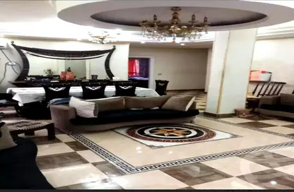 شقة - 3 غرف نوم - 2 حمامات للبيع في شارع السنترال - منطقة الاردنية - مدينة العاشر من رمضان - الشرقية