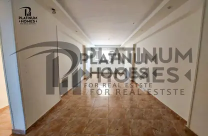 Apartment - 3 Bedrooms - 2 Bathrooms for sale in Shods - Hay Sharq - Alexandria