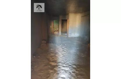 Office Space - Studio - 4 Bathrooms for sale in Hay El Maadi - Cairo