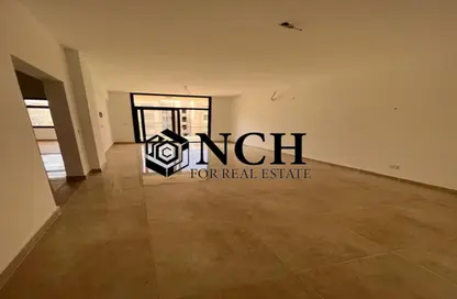 شقة - 3 غرف نوم - 2 حمامات للايجار في مون ريزيدنس - فيفث سكوير - التجمع الخامس - مدينة القاهرة الجديدة - القاهرة