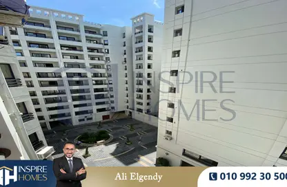 Apartment - 3 Bedrooms - 2 Bathrooms for sale in Smouha - Hay Sharq - Alexandria