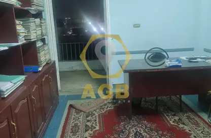 شقة - 4 غرف نوم - 2 حمامات للايجار في شارع علي الروبي - روكسي - مصر الجديدة - القاهرة