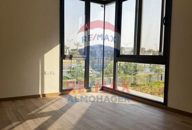 8192305 - Property Image 2